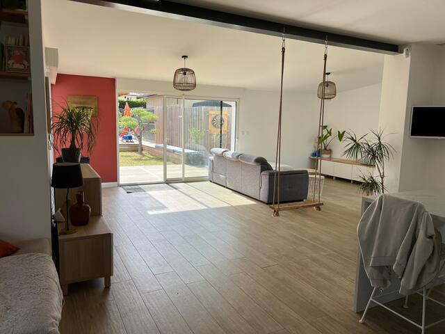 Maison avec piscine chauffée gallery image 4