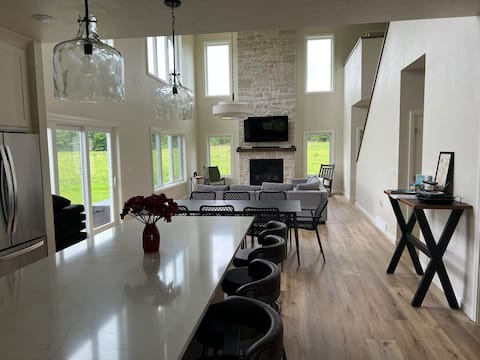 *2024
Highland Home* - Indoor Pickleball/Badminton