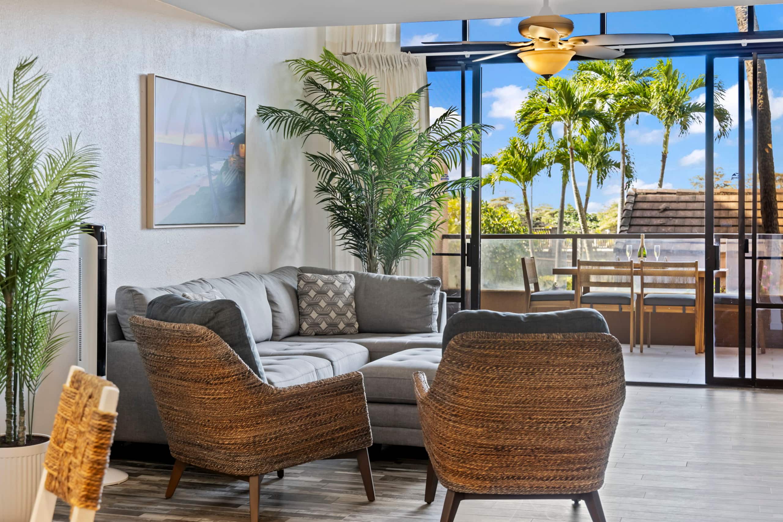Condo in Lahaina · ★4.96 · 2 bedrooms · 2 beds · 2 private baths - Image 6