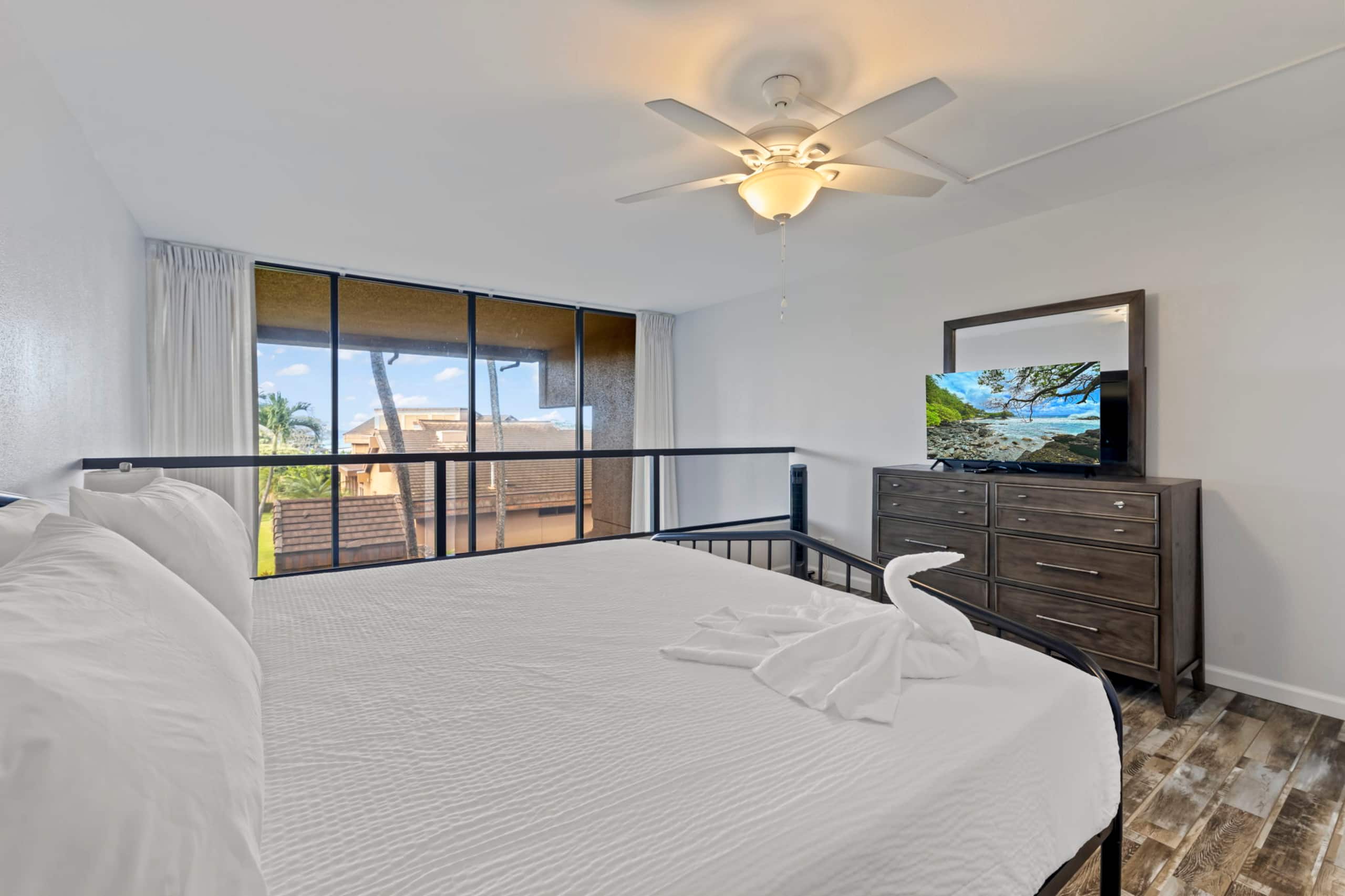 Condo in Lahaina · ★4.96 · 2 bedrooms · 2 beds · 2 private baths - Image 35