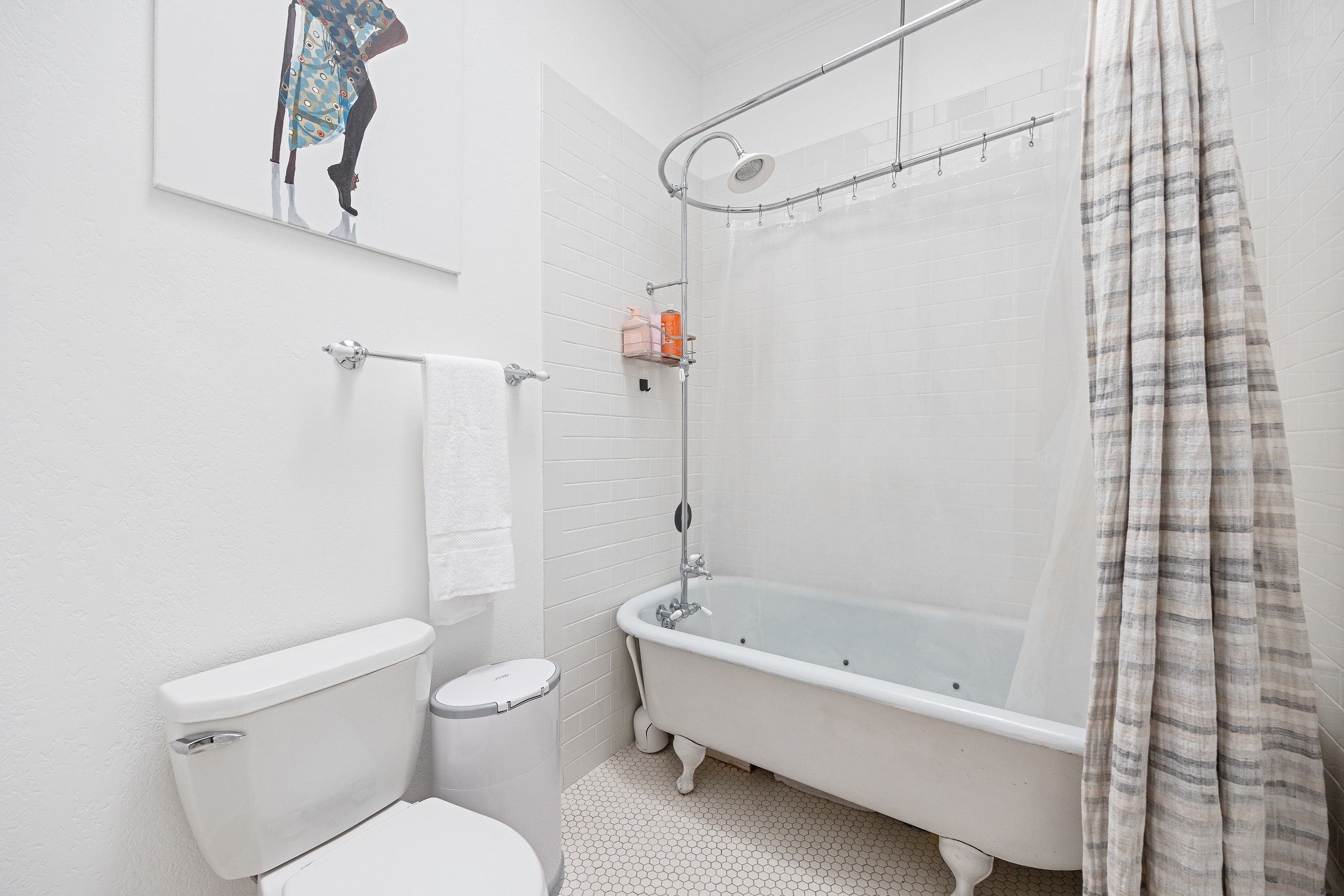 Home in San Francisco · ★5.0 · 3 bedrooms · 4 beds · 3 baths - Image 24