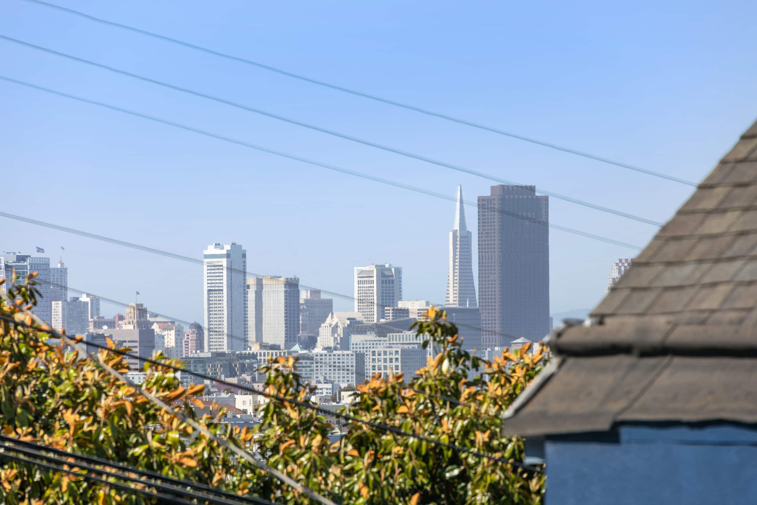 Home in San Francisco · ★5.0 · 3 bedrooms · 4 beds · 3 baths - Image 17