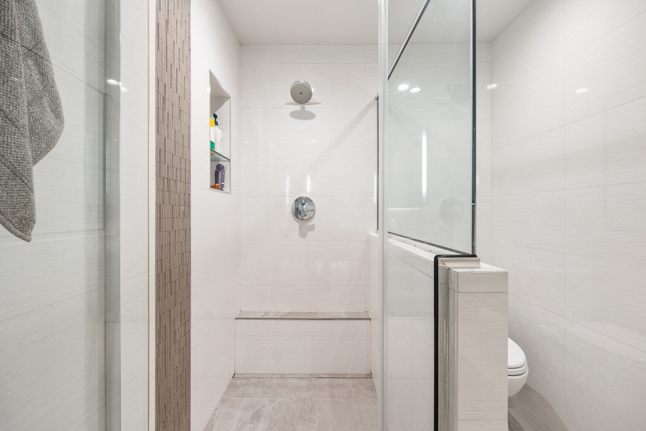 Home in San Francisco · ★5.0 · 3 bedrooms · 4 beds · 3 baths - Image 30