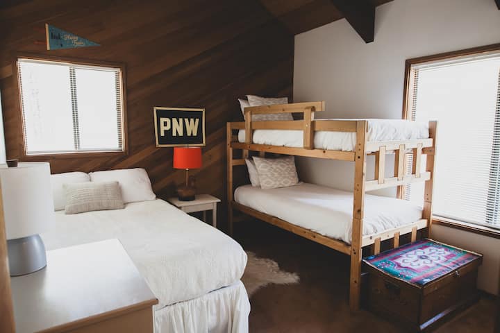 საძინებელი 2