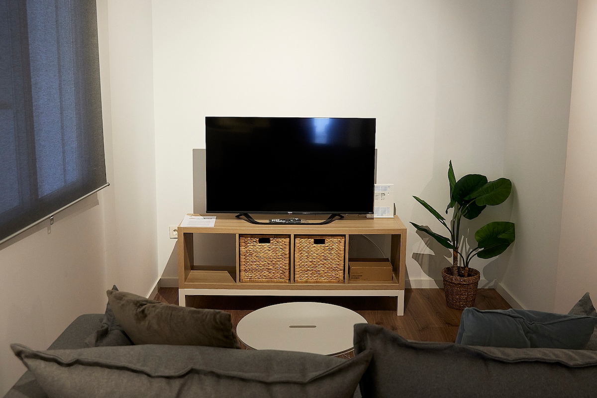 Top Airbnb: Artes 32-4 private terrace & 2 baths in El Pla Del Real