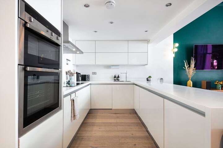 Kensington Gardens-Hyde Park Haven gallery image 3