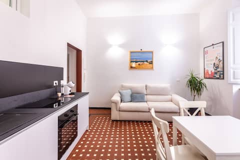Popular Airbnb listing: Literary Apartment Historical Centre of Grosseto in Grosseto