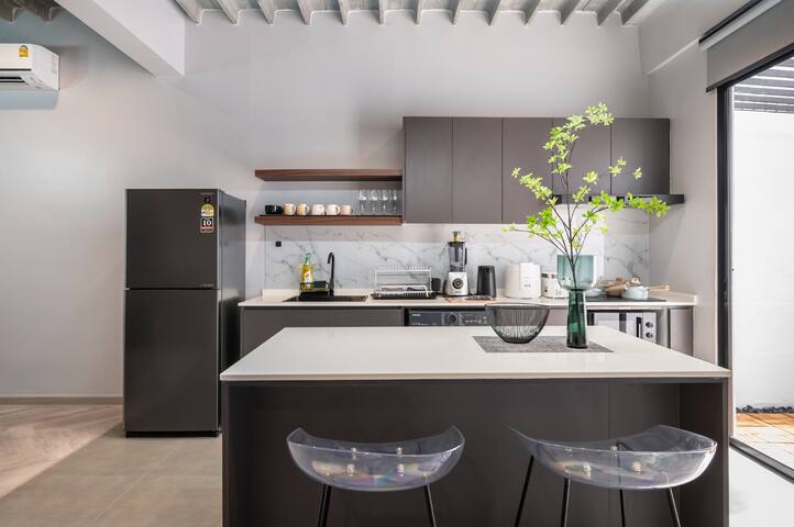 BrandNewHouse_300m-BTS Phrom Phong &Emquartier_S35 gallery image 2