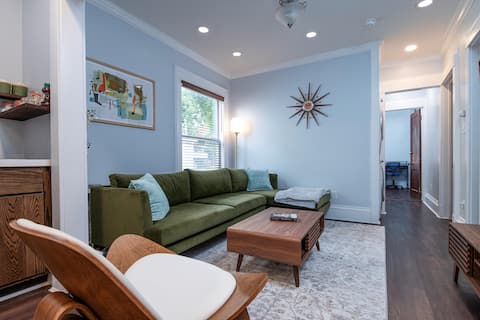 Full Kitchen, AC, WiFi, W/D, Near B Ball/Downtown