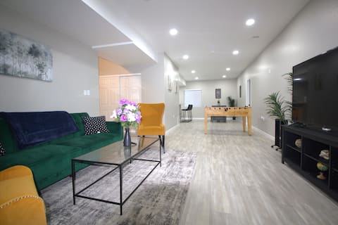 Top Airbnb: Tranquil Retreat in Aurora