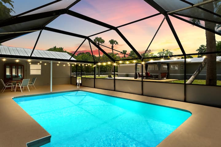 Sunrise Escape - Family Friendly Heated Pool Games - Fort Pierce, FL