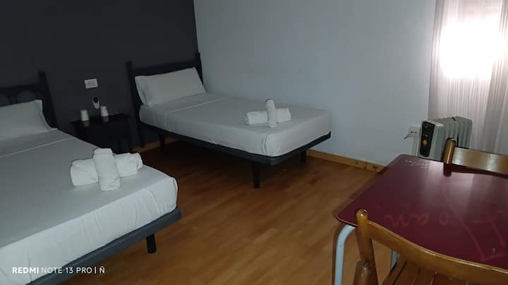 Habitación 2 Camas - Castellón de la Plana