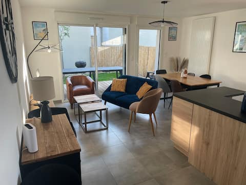Successful Airbnb property: New house 150 m from beach in La Turballe