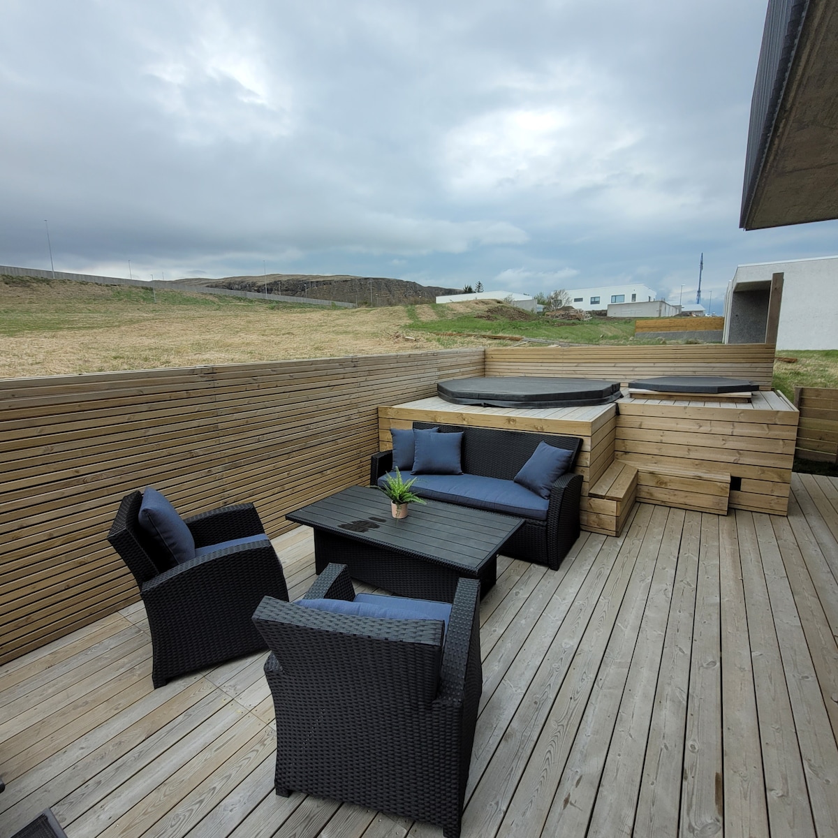 Reykjavík Apartment Vacation Rentals - Reykjavíkurborg, Iceland | Airbnb - Iceland Luxury Vacation Rentals