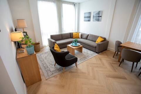 A1 5 stars Luxury Apartment near Amsterdam.