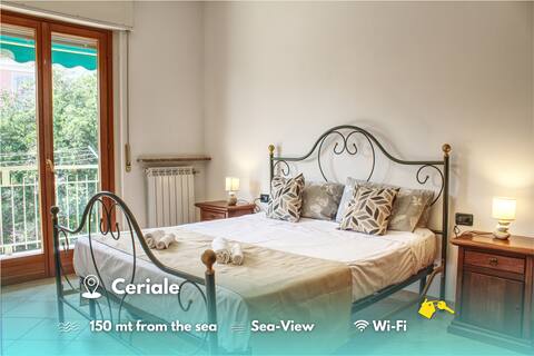 [150 meters from the sea] Relax with a view and parking space!
