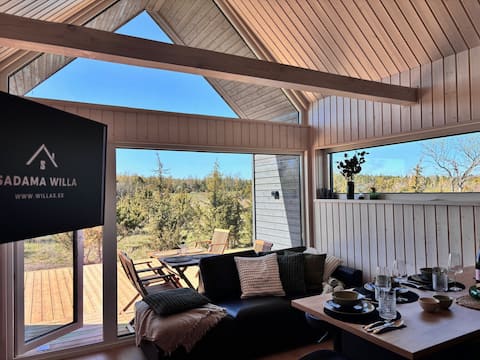 Sadama Willa in Hiiumaa. Sauna, HotTub, 300m sea