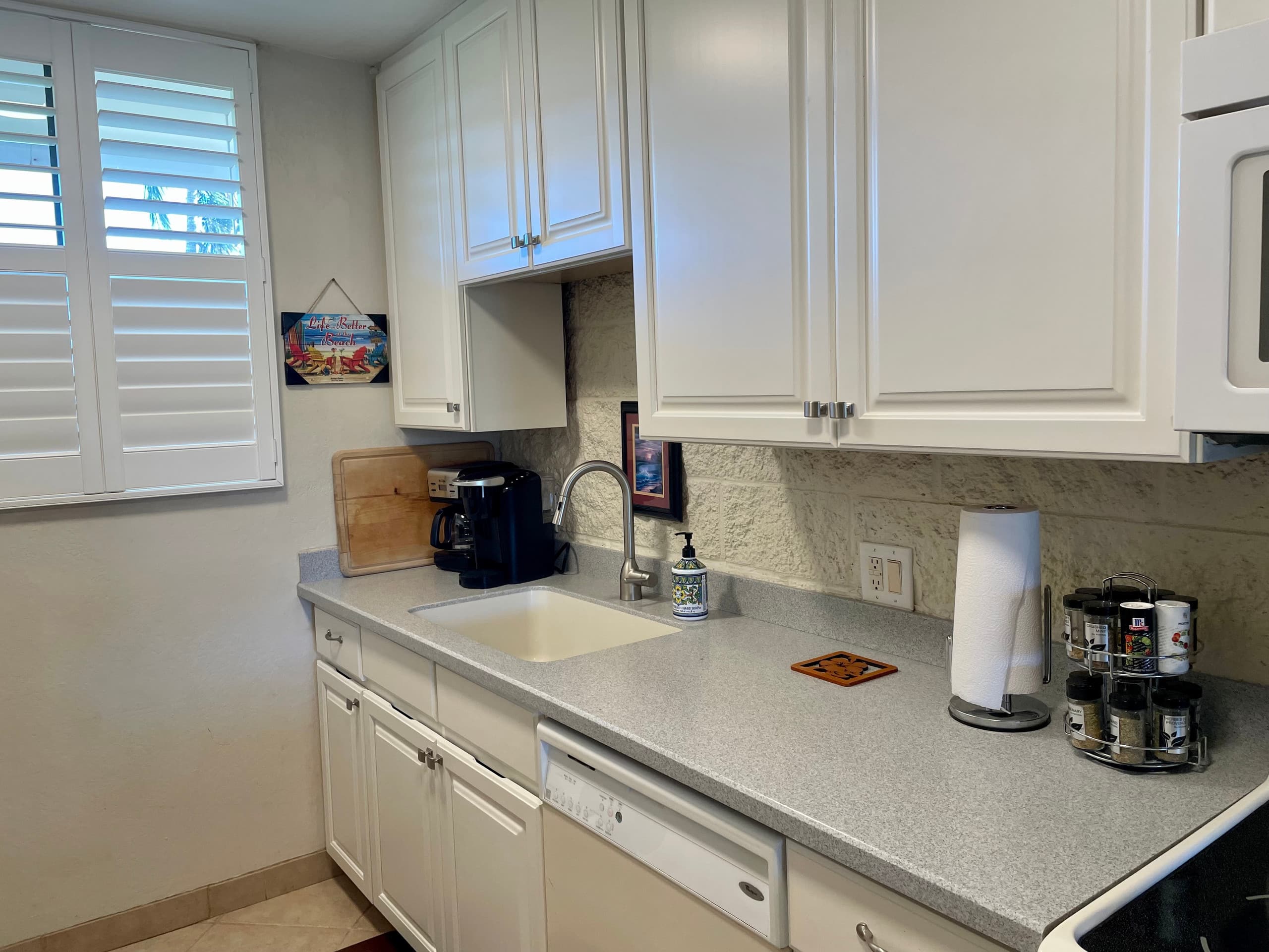 Beachfront split air in both bedrooms/2ba Maalaea - Photo 6