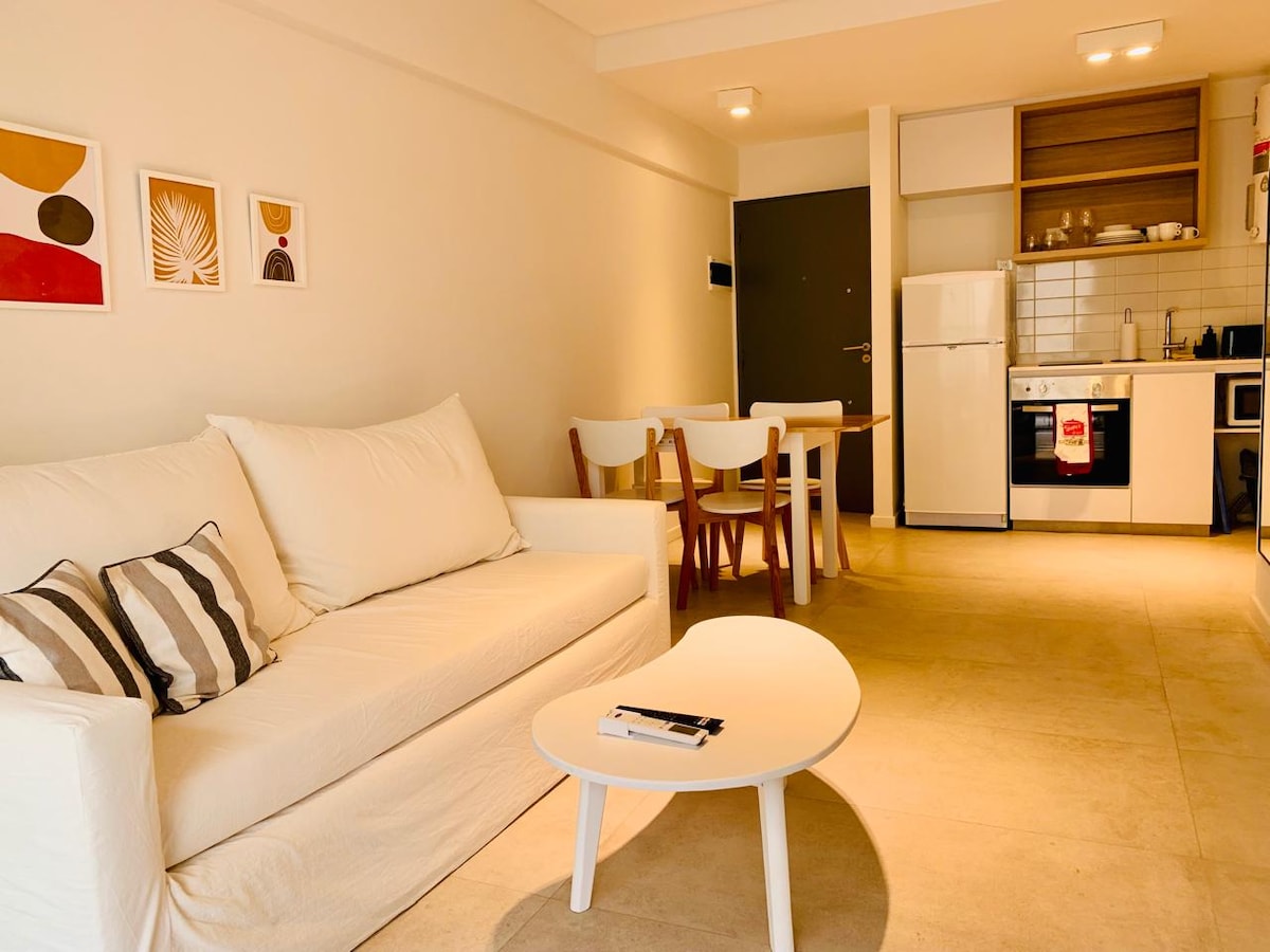 Top performing Airbnb: Boutique Cabrera 2 rooms in Comuna 14
