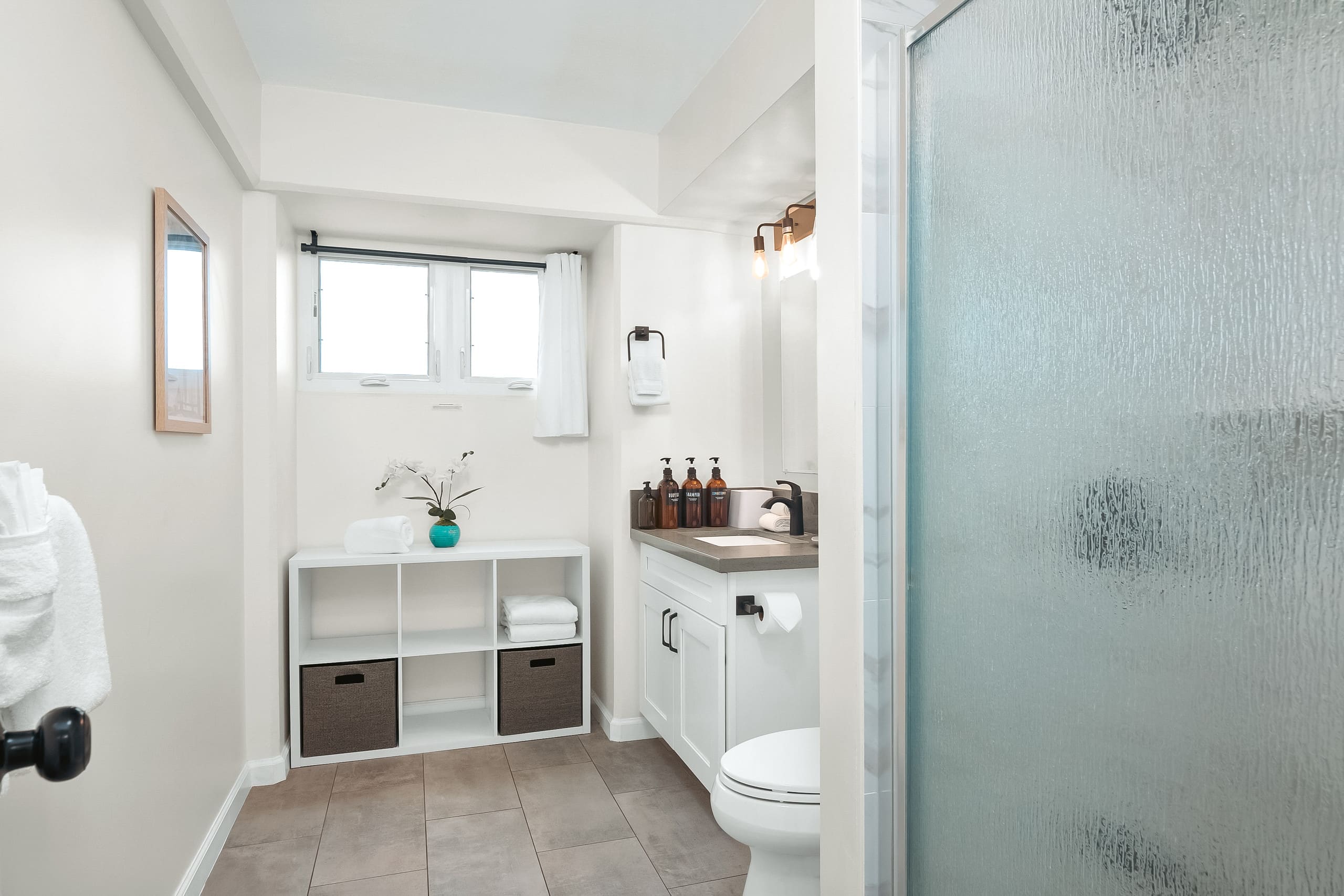 Condo in Honolulu · ★4.83 · 2 bedrooms · 3 beds · 2 private baths - Image 45