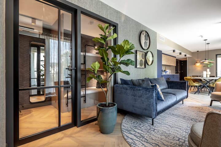 Bizstay Delft 5a - Three Bedroom Family Apartment - Delft