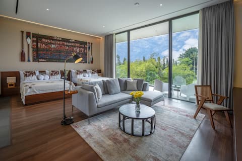 Akashi Residence: 6-Bedroom, Slide, Ice Bath, Gym