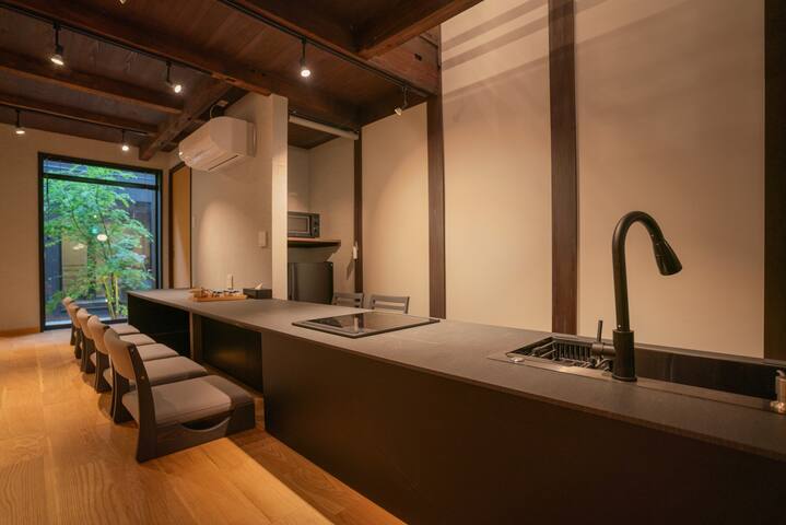 Kyotofish Inc. managed Airbnb listing 3