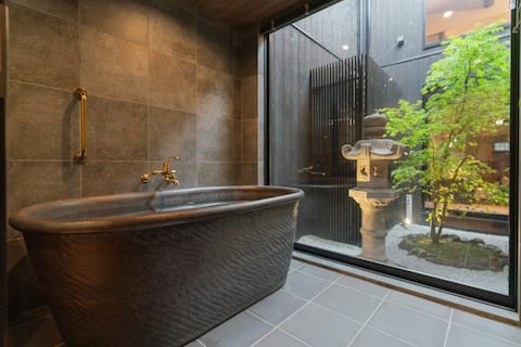 【Kyotofish·Nishiki】Geisha District Private Machiya