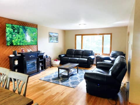 Hilltop Hideaway 2