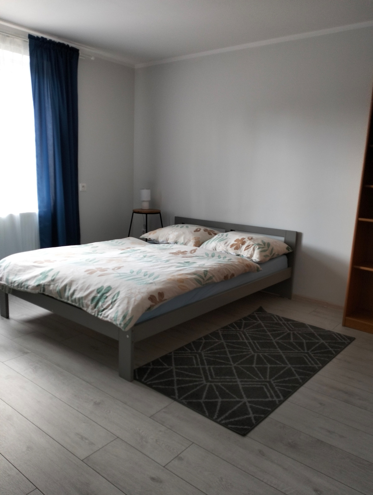 غرفة النوم 1