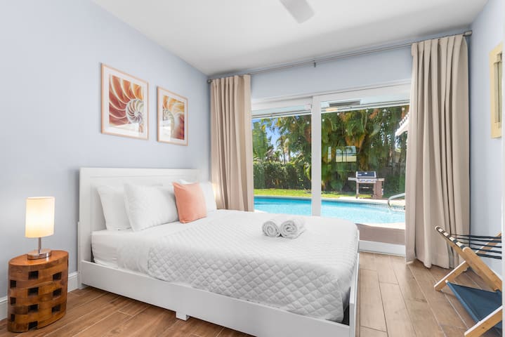 Kid Amenities| Heated Salt Pool+Spa| Near Beach gallery image 4