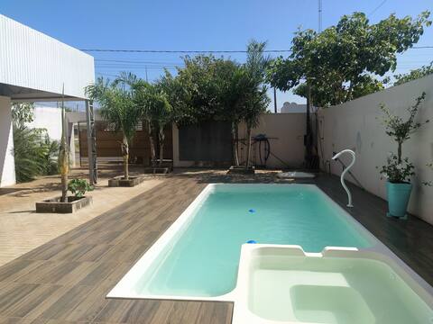 # 7 private houses, 2 swimming pools with hydro, 15 bedrooms