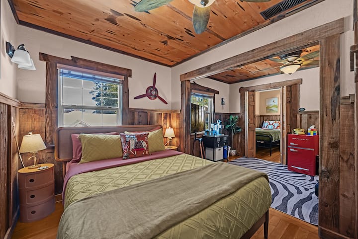 საძინებელი 4