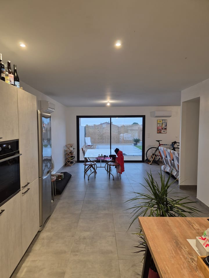 Maison Avec Piscine - Thuir