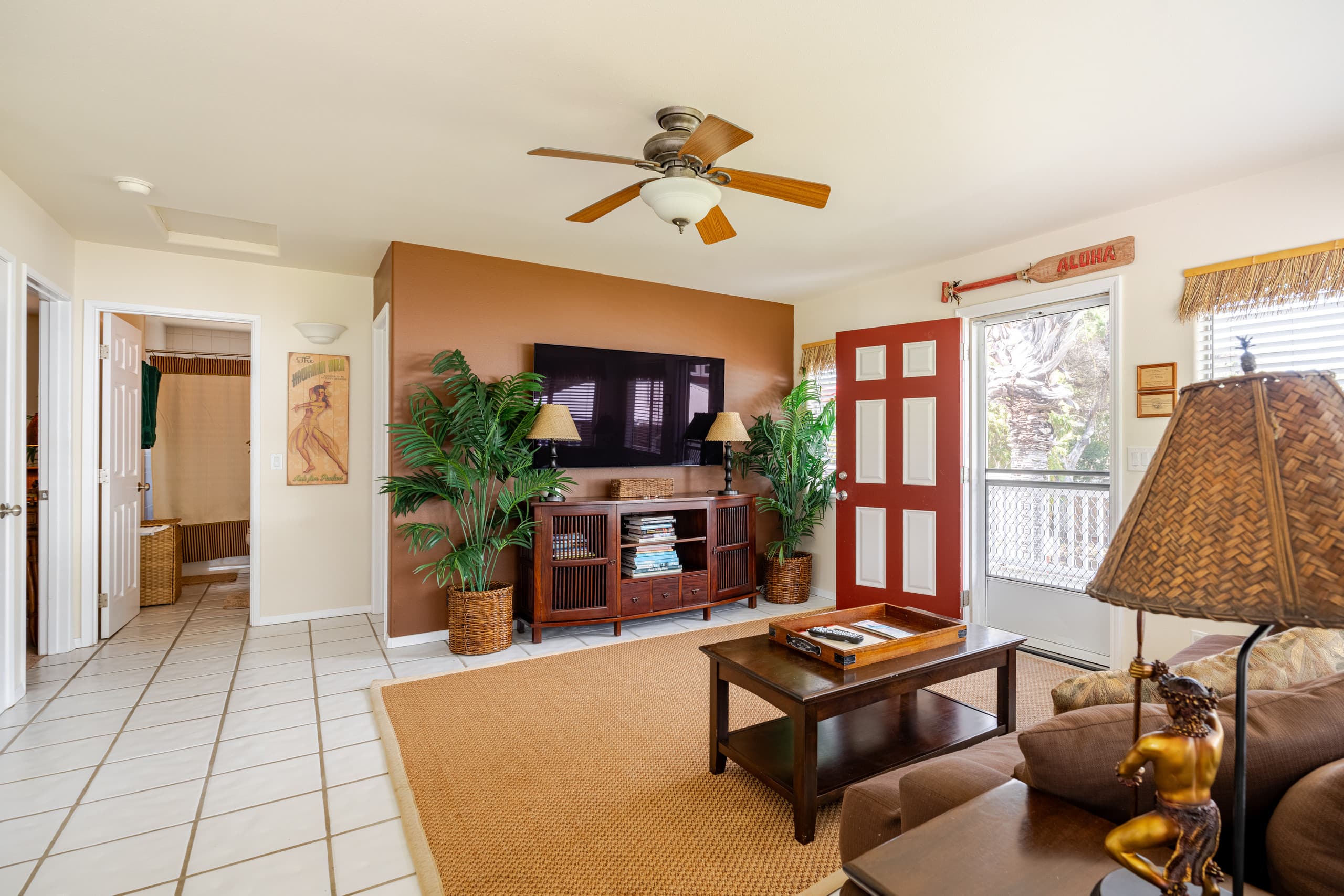 Home in Waimea · ★5.0 · 3 bedrooms · 4 beds · 2 baths - Image 11