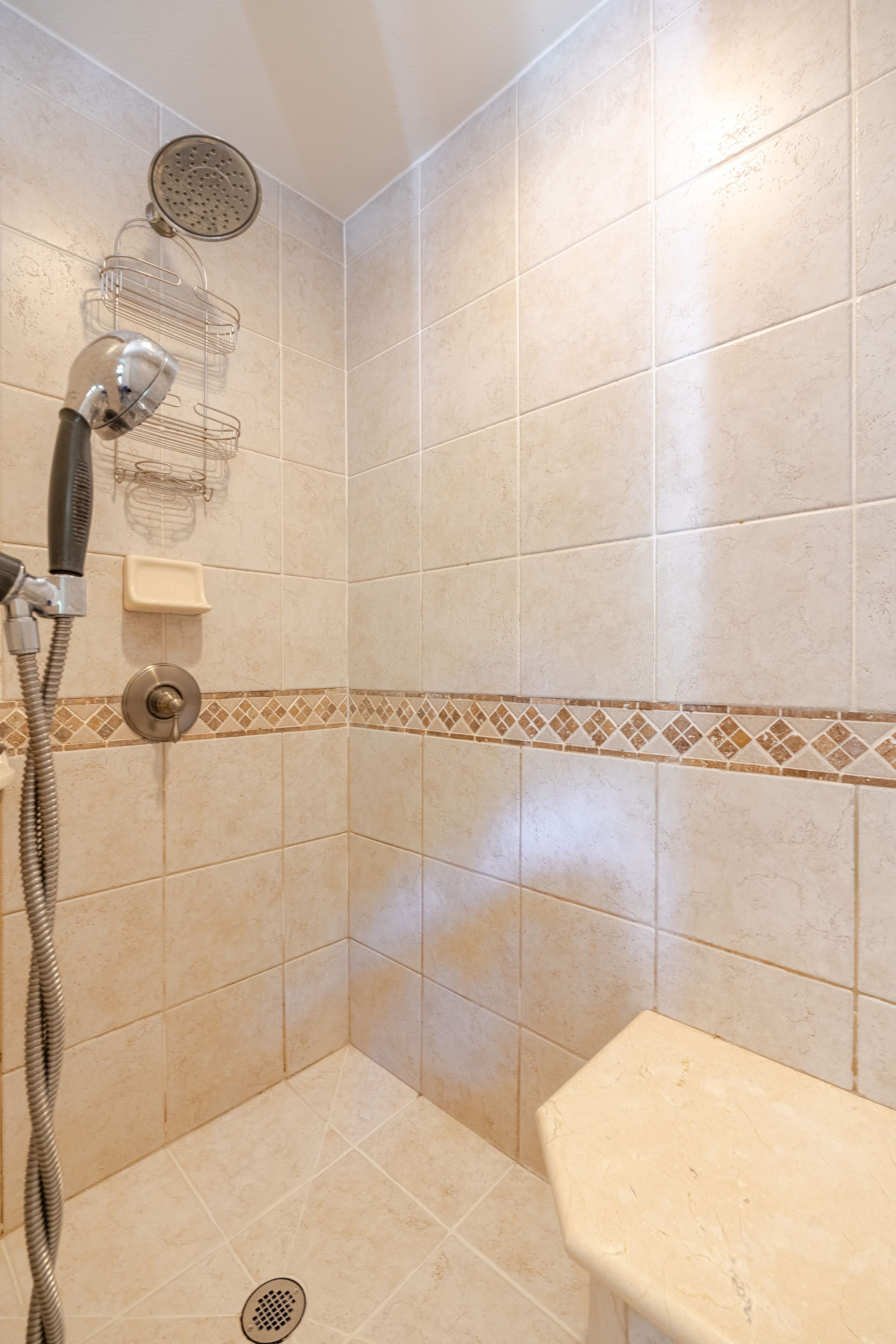 Home in Waimea · ★5.0 · 3 bedrooms · 4 beds · 2 baths - Image 28