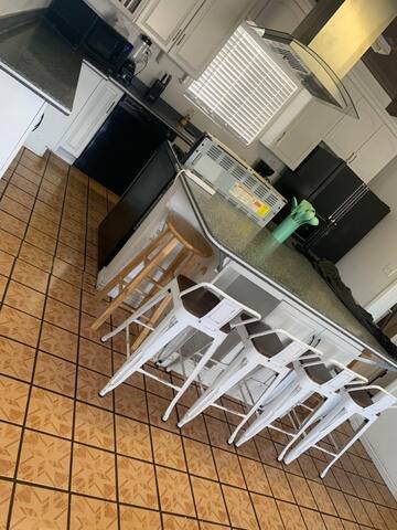 Arroyo Motel managed Airbnb listing 2