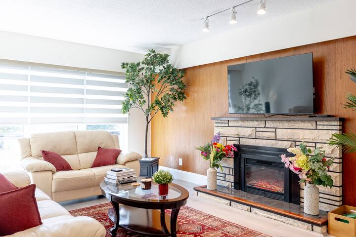 Clean and Cozy Vancouver Getaway gallery image 2