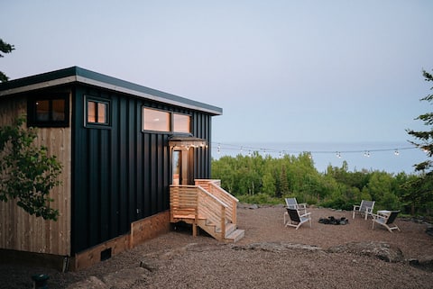 Overlook Tiny Home with Private Sauna