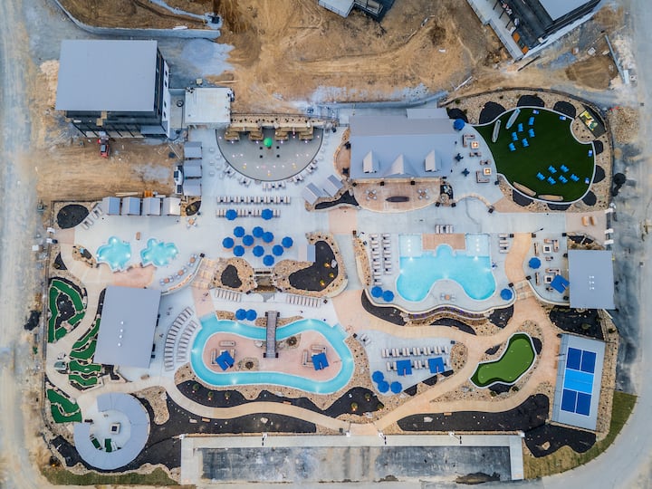 New Waterpark resort in Smith creek reserve - Cabins for Rent in