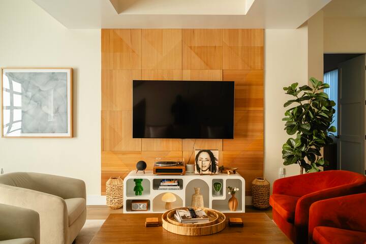 Rooftop Vista | Ocean View | Heated Pool | Jacuzzi gallery image 2