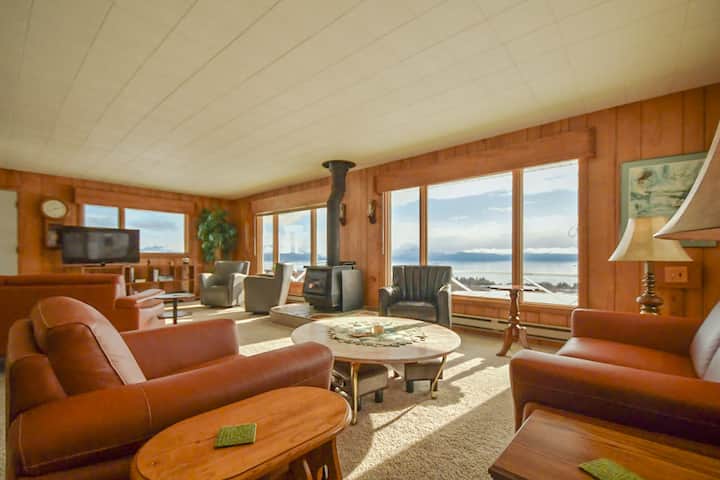 Private 28 Acres - 180° Bay View - Carolyn's Place - Homer, AK