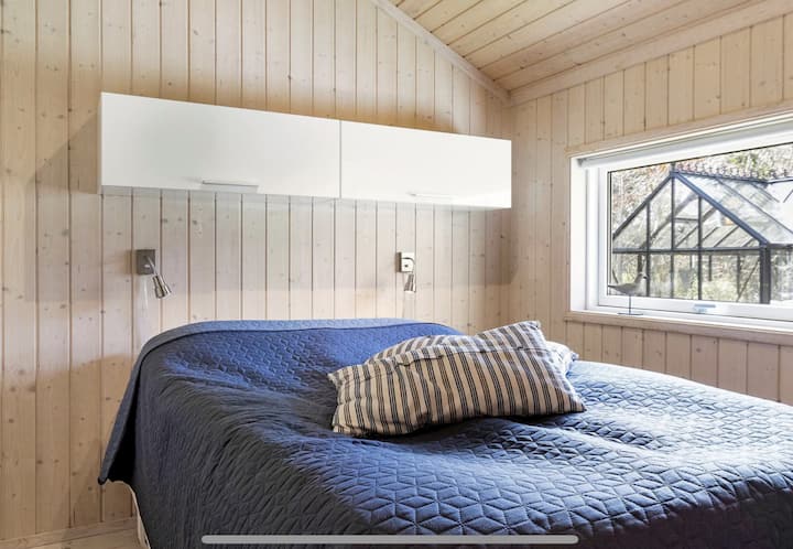 Dormitorio 140 cm.