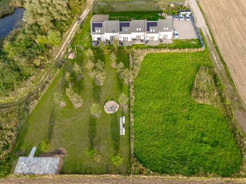 Oasis, 3 houses, for groups, pure nature