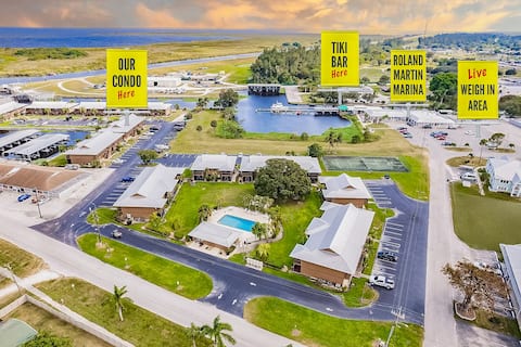 Lakeview Condo |Poolside | Everglades Bass Retreat