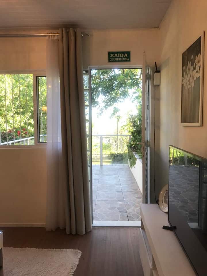 Charmoso Studio Em Campo Bom, Próximo De Tudo - Dois Irmãos