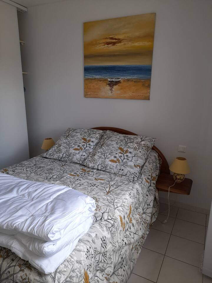Dhomë gjumi 2