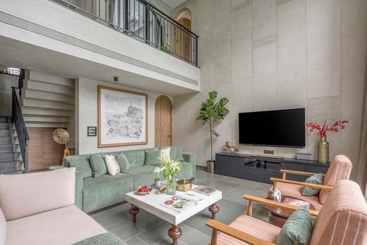 Living room image 5