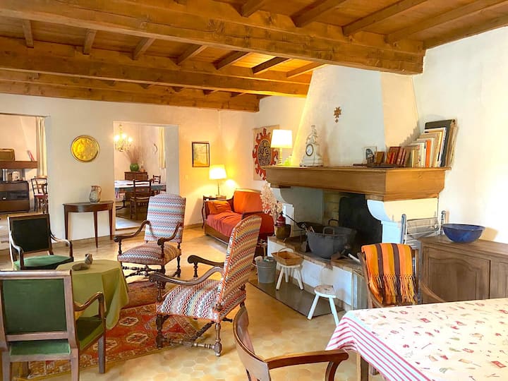 Valfrègue, Grande Maison Familiale - Gard