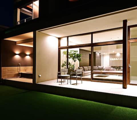 Private Hot Spring Villa 325㎡|With Garden|Sleeps 6